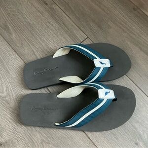 New Tommy Bahama flip flops mens 12US
